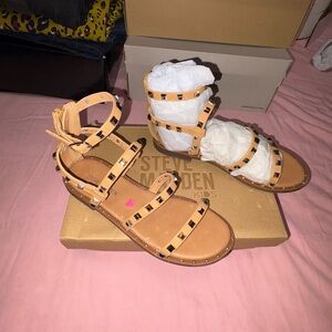Steve madden sandals